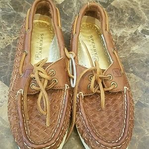 Sperry top-slider leather woven shoes Nwot